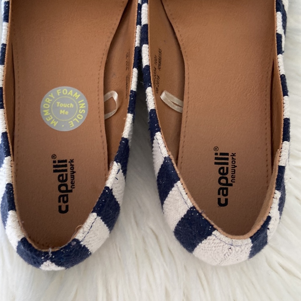 Capelli Memory Foam Shoes preowned excellent condition size 8 - Picture 8 of 10